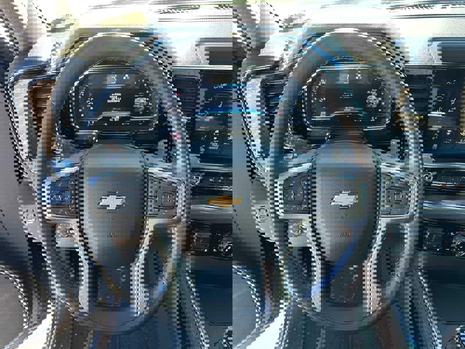 Used 2022 Chevrolet Silverado 1500 LT w/ Diesel Off-Road Package image 22