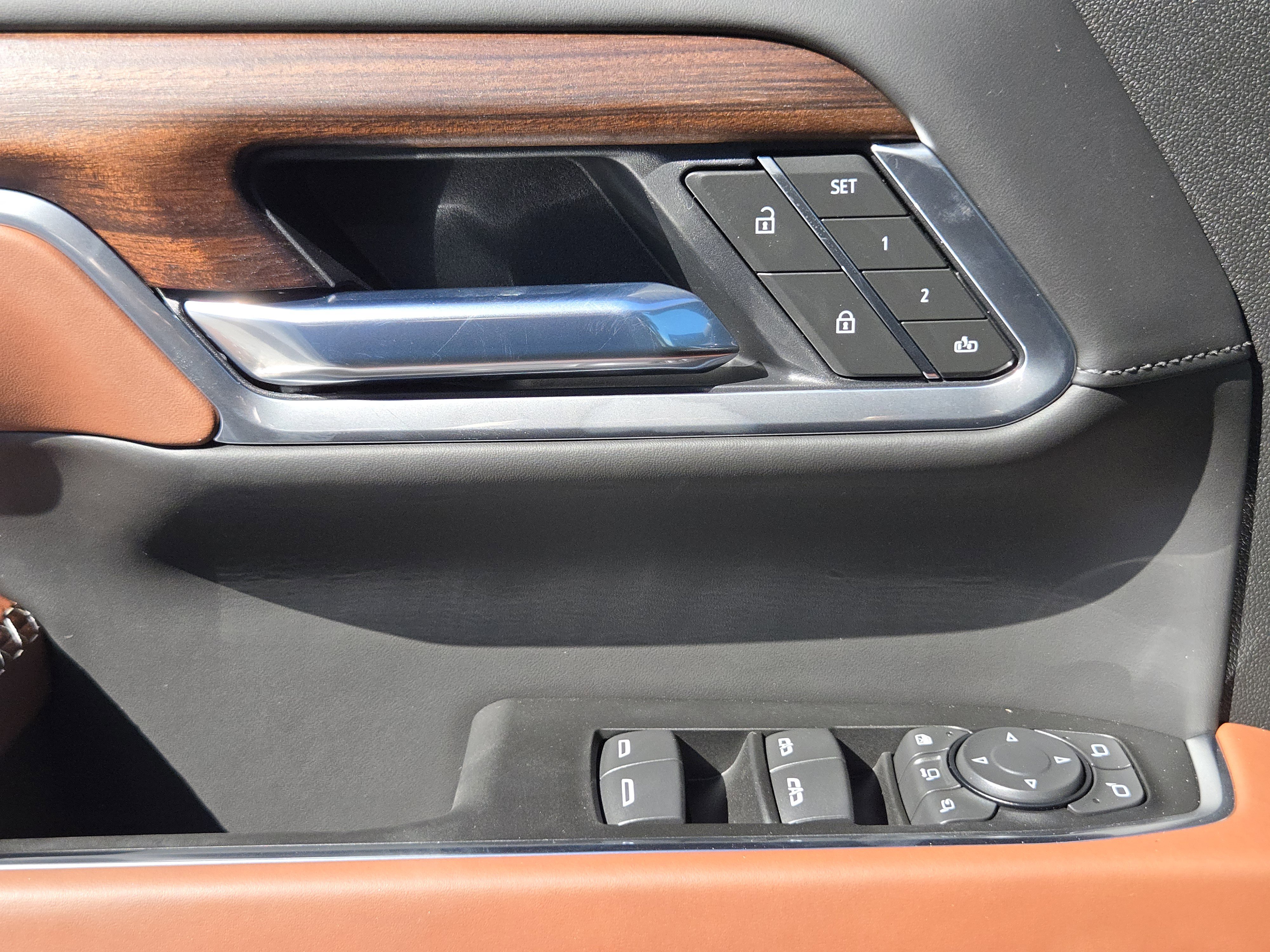 New 2026 GMC Sierra 2500 Denali Ultimate image 17