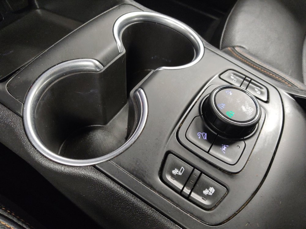 Used 2020 GMC Terrain SLT image 26