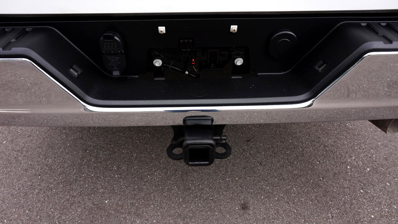 Used 2022 Chevrolet Silverado 2500 LT w/ Convenience Package image 7