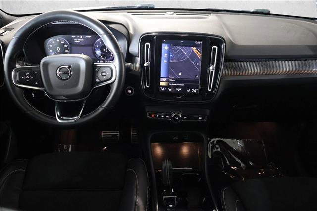 Used 2021 Volvo XC40 T5 R-Design image 22