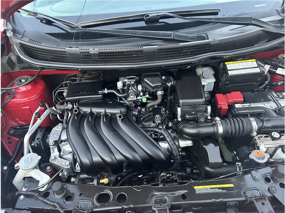 Used 2015 Nissan Versa SL image 12