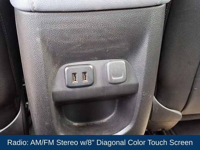 Used 2017 Chevrolet Colorado Z71 AWD/4WD image 3