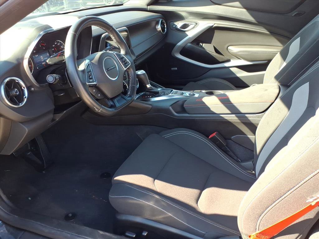Used 2023 Chevrolet Camaro LT w/ RS Package image 10