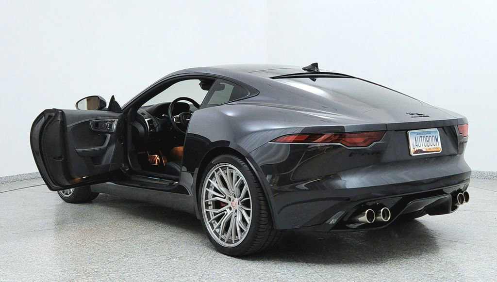 Used 2023 Jaguar F-TYPE Coupe image 10