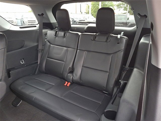 Certified 2023 Ford Explorer XLT w/ Equipment Group 202A image 10