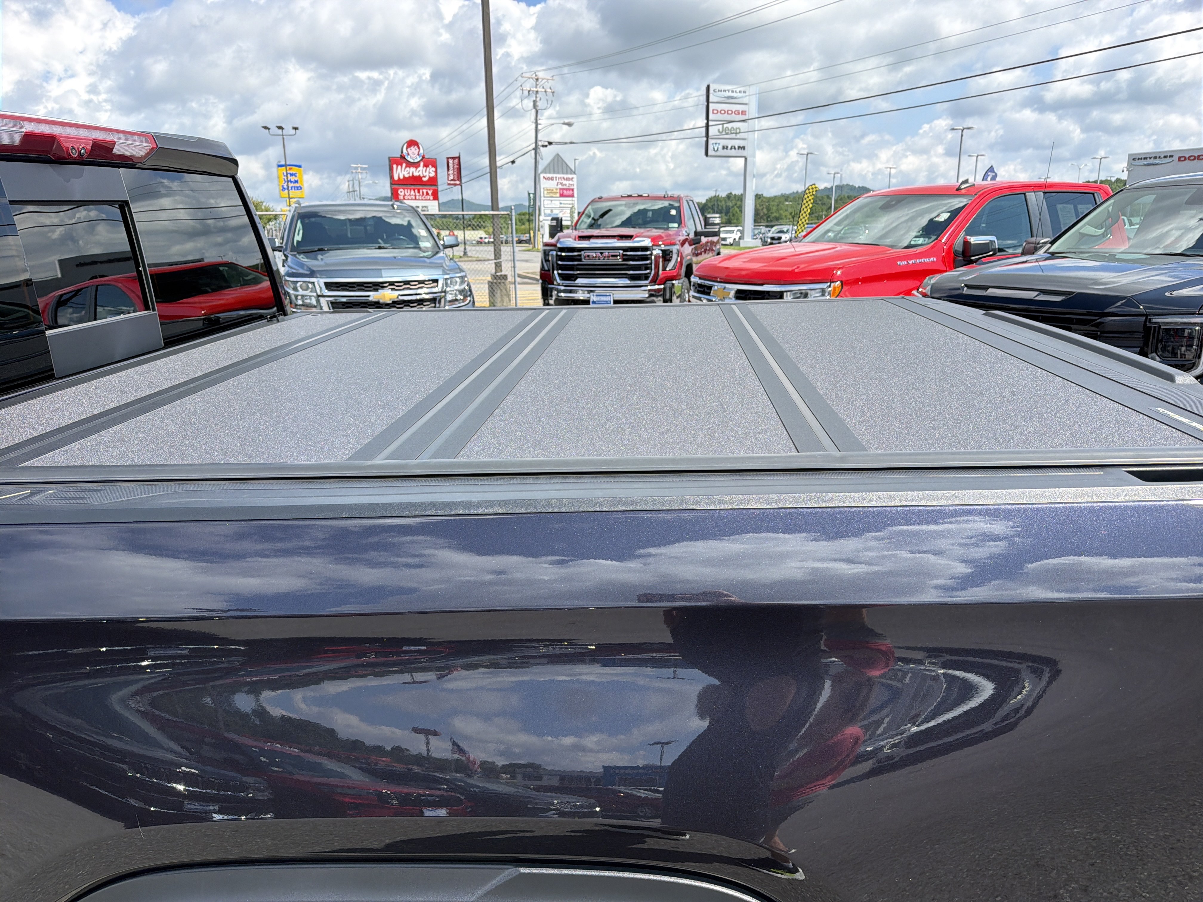 Certified 2026 GMC Sierra 1500 AT4X w/ AT4X AEV Edition AWD/4WD image 11