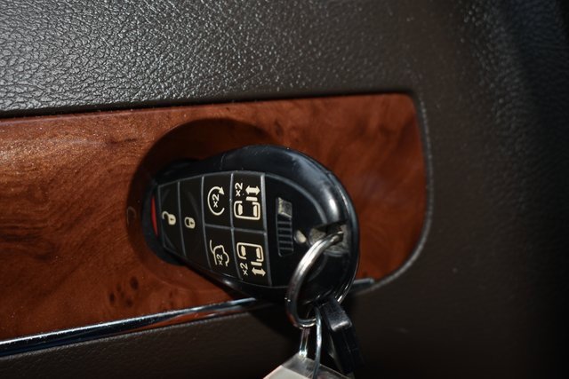 Used 2011 Chrysler Town & Country Touring w/ Entertainment Group #1 image 18