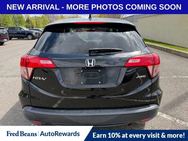 Used 2017 Honda HR-V EX image 6