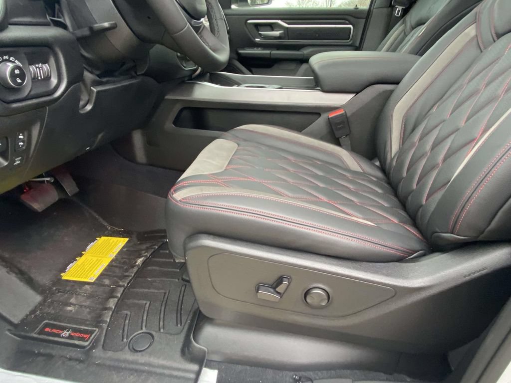 New 2026 RAM 1500 Big Horn AWD/4WD image 15