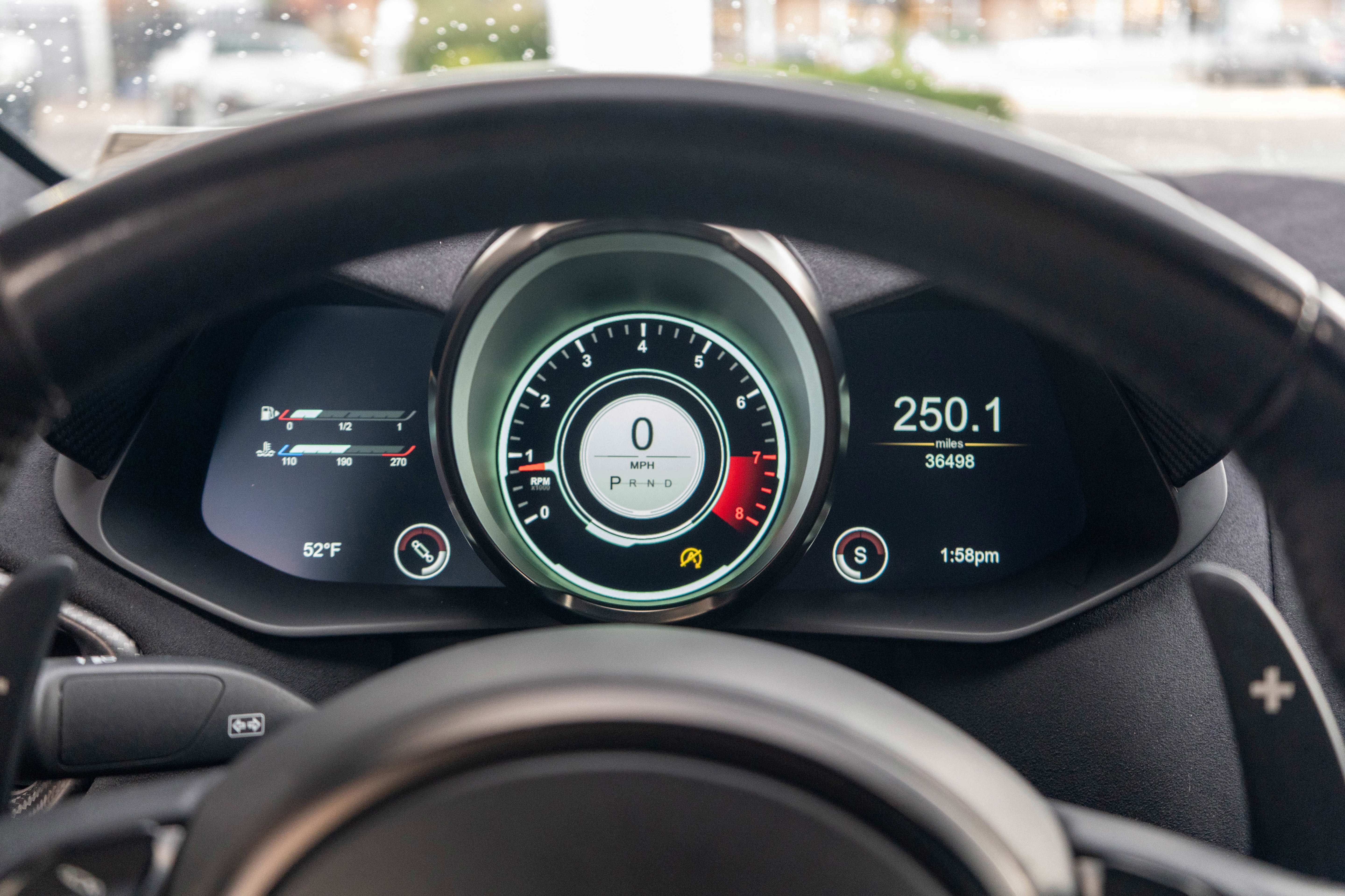 Used 2020 Aston Martin V8 Vantage Coupe image 6