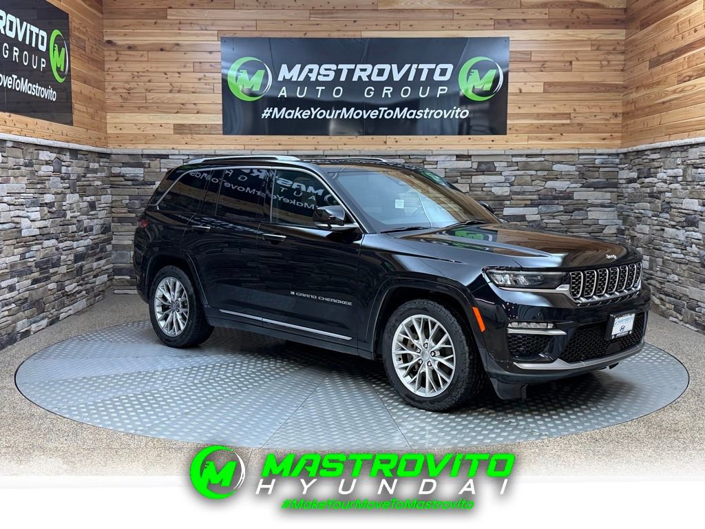 Used 2022 Jeep Grand Cherokee Summit image 1