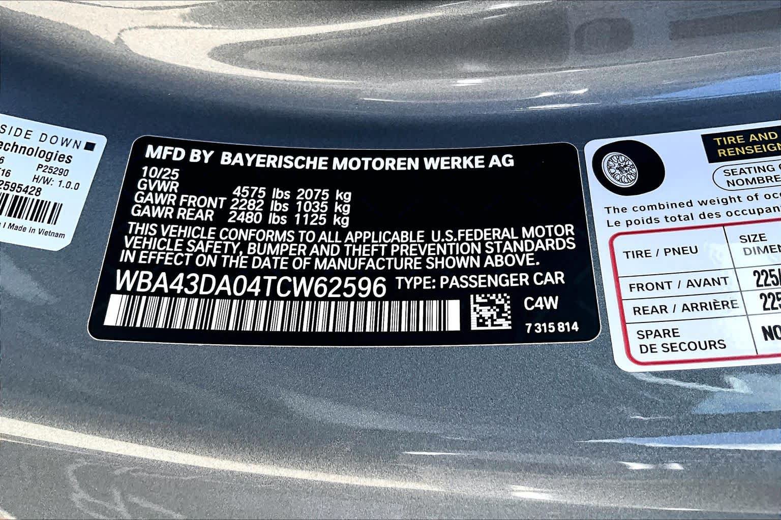 Used 2026 BMW 430i Coupe w/ Parking Assistance Package RWD image 32