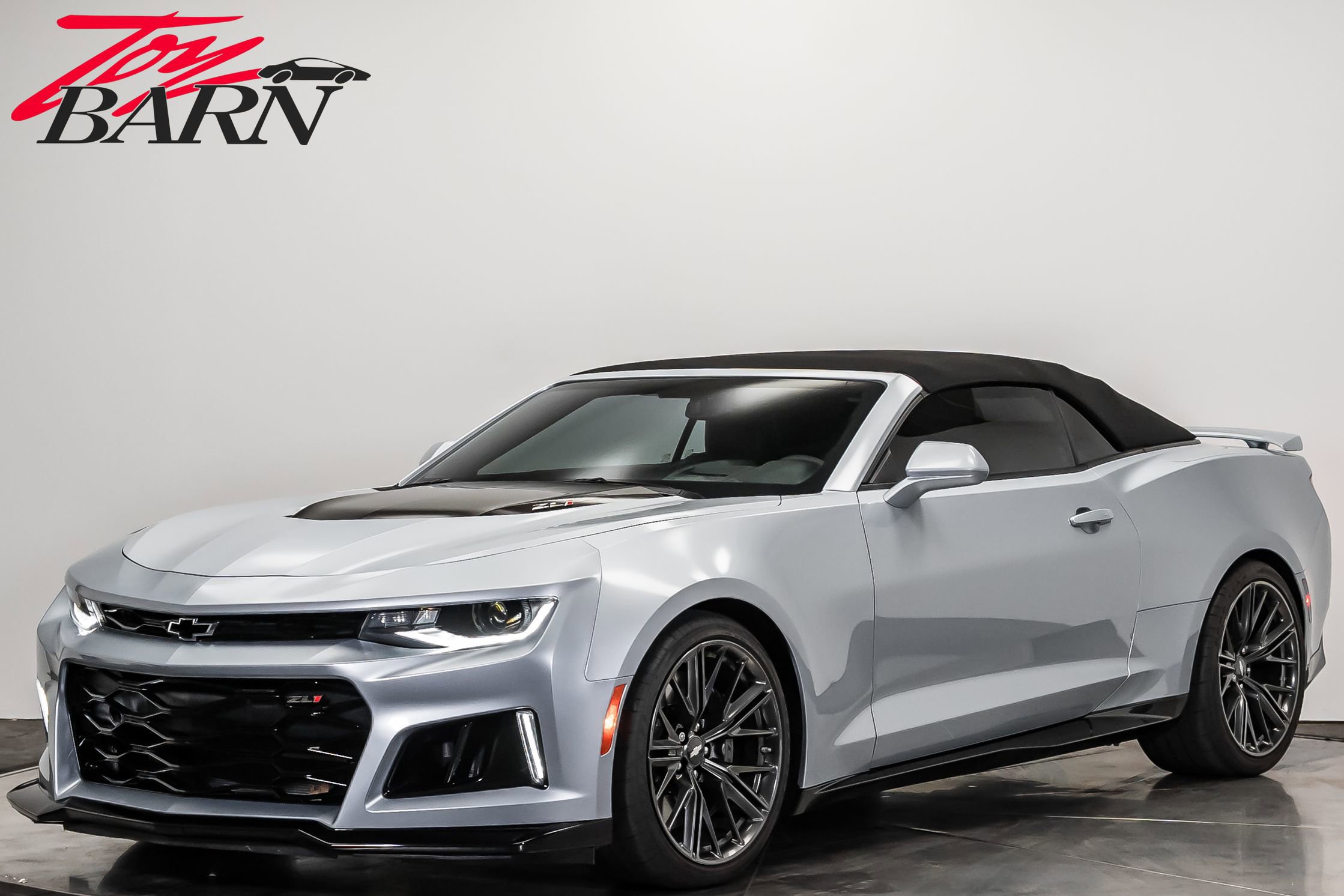 Used 2018 Chevrolet Camaro ZL1 image 9
