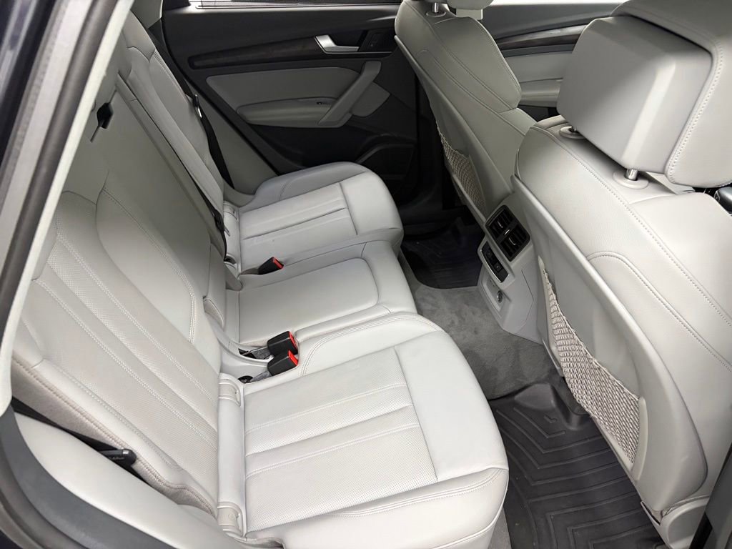 Used 2020 Audi Q5 2.0T Premium Plus w/ Premium Plus Package image 42