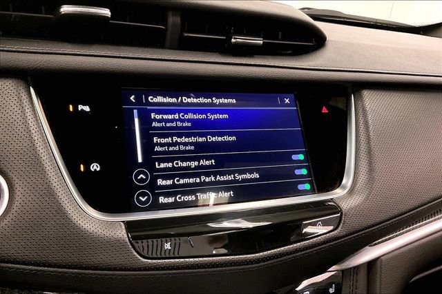 Used 2024 Cadillac XT5 Sportv w/ LPO, Floor Liner Package AWD/4WD image 35