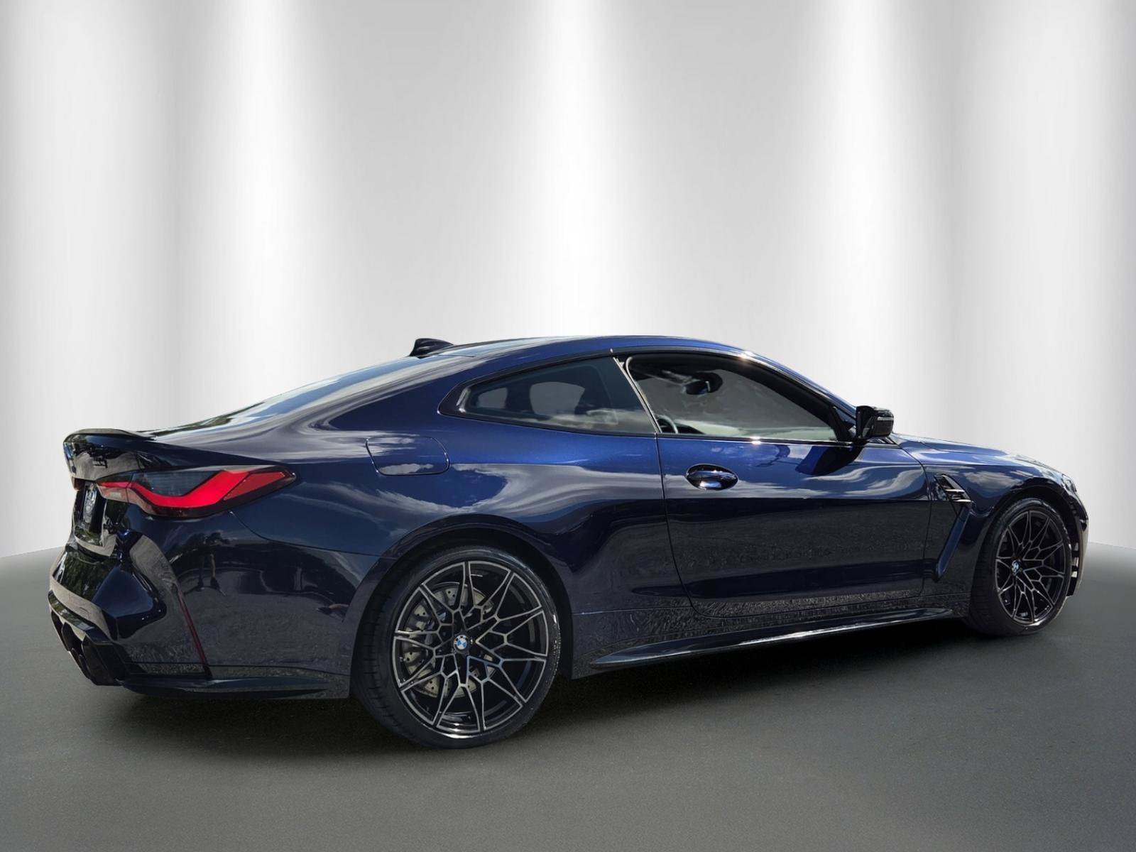 Used 2022 BMW M4 Competition w/ Executive Package RWD image 7