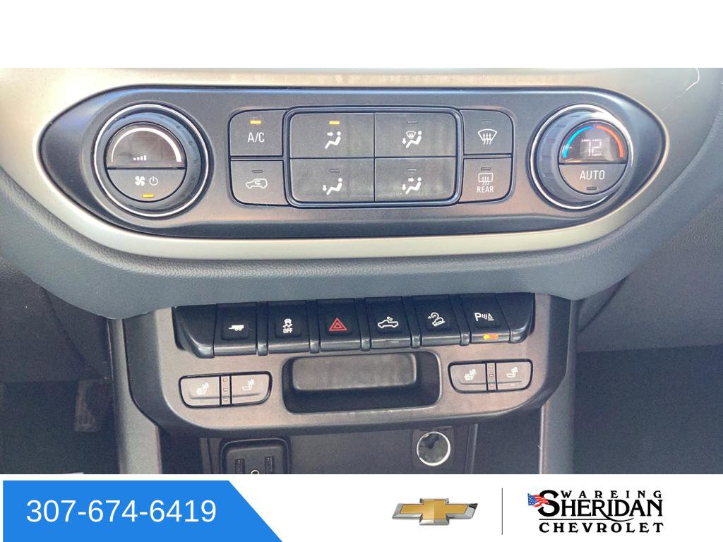 Used 2022 Chevrolet Colorado Z71 AWD/4WD image 14