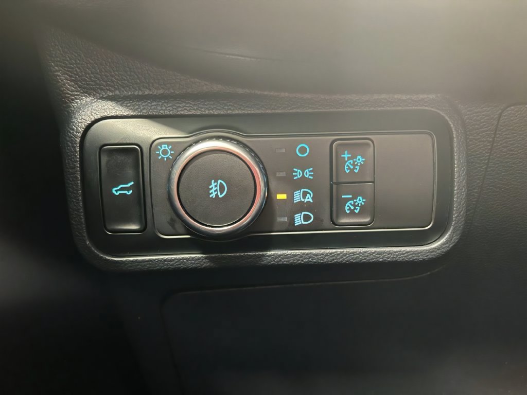 Used 2025 Ford Explorer ST-Line AWD/4WD image 5