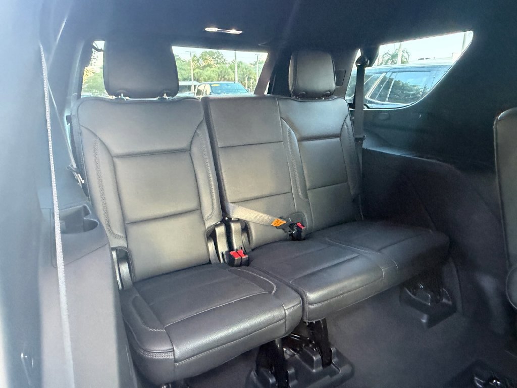 Used 2023 GMC Yukon Denali AWD/4WD image 17