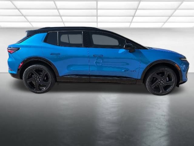 New 2026 Chevrolet Equinox EV RS FWD image 34