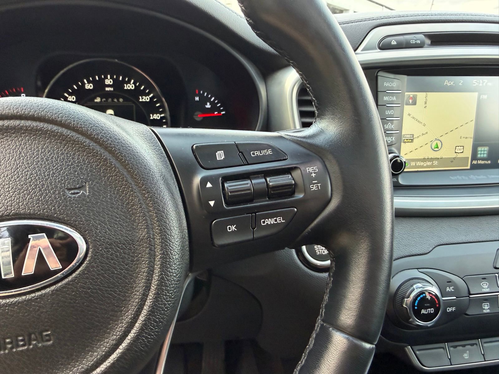 Used 2017 Kia Sorento SX image 15