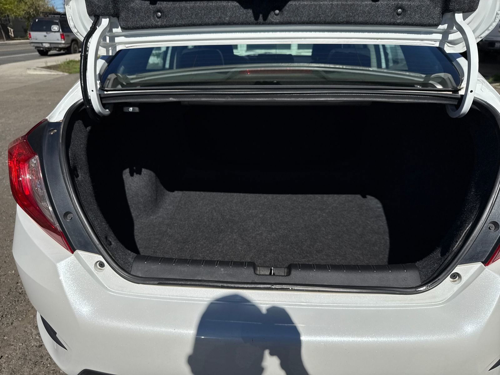 Used 2020 Honda Civic LX image 23