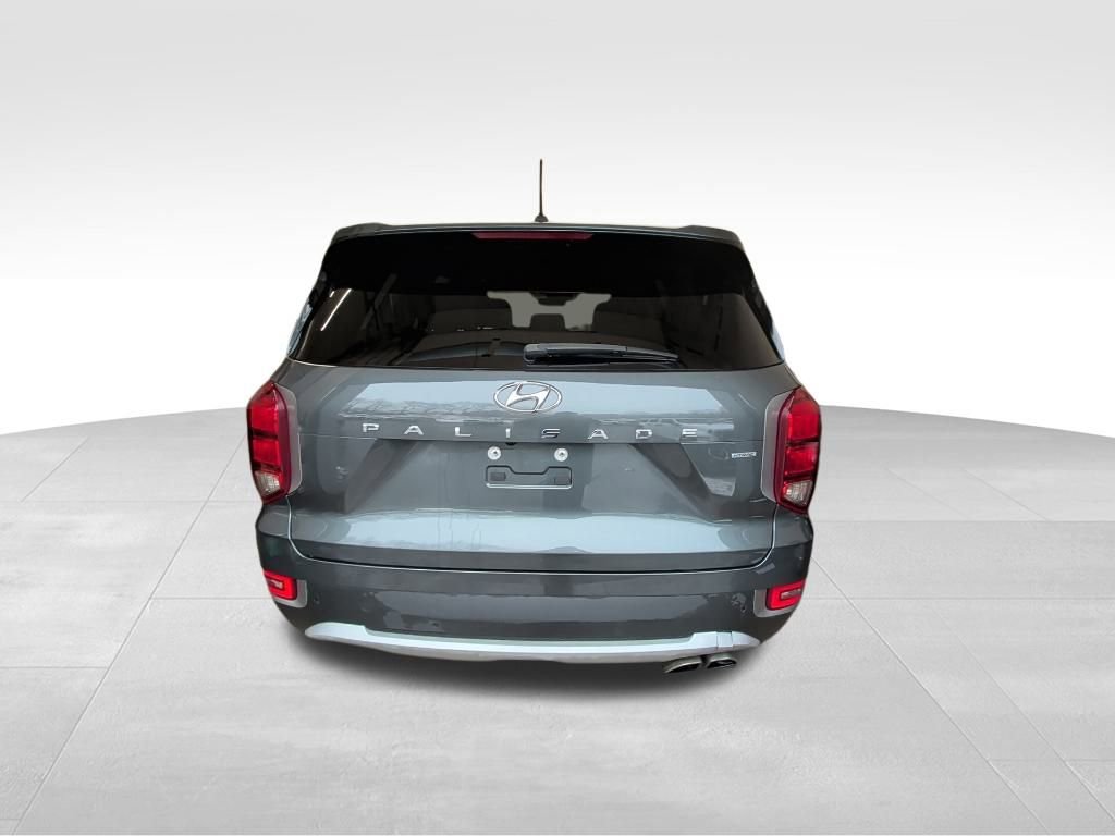 Used 2022 Hyundai Palisade SE image 4