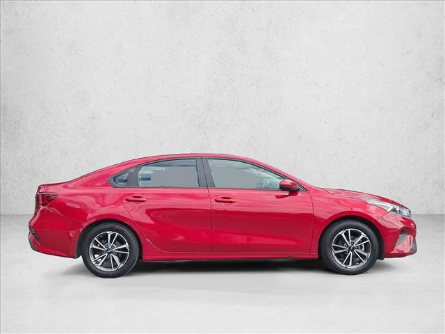 Used 2023 Kia Forte LXS FWD image 4