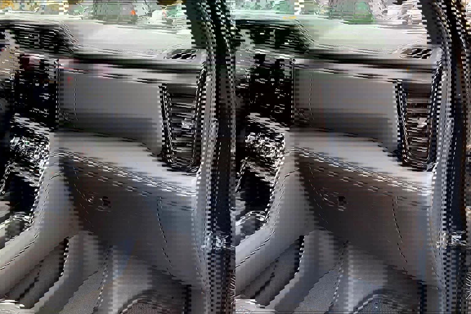 Used 2024 GMC Sierra 2500 AT4X image 17