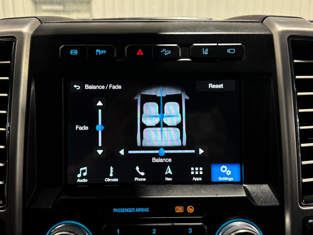 Used 2019 Ford F250 Platinum w/ Platinum Ultimate Package AWD/4WD image 46