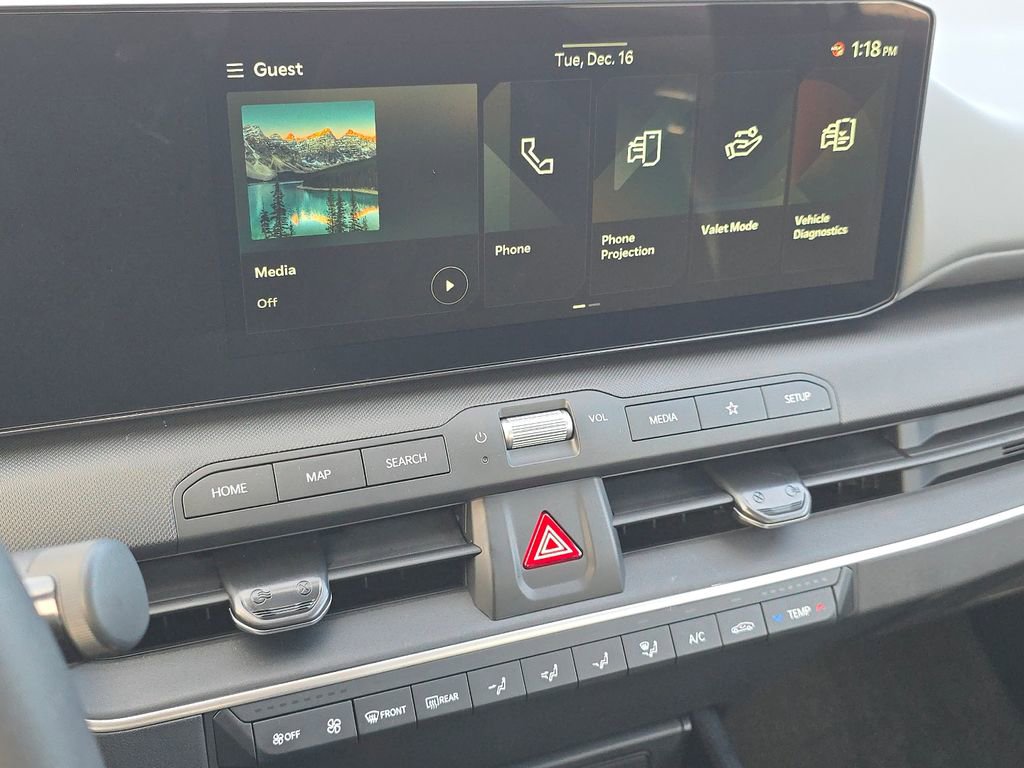 New 2025 Kia K4 LXS image 25