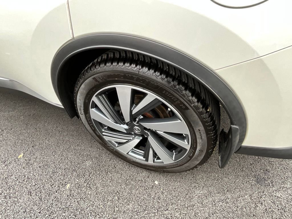 Certified 2018 Nissan Murano Platinum w/ Cargo Package image 25
