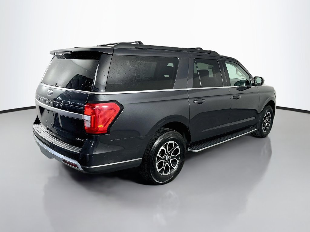 Used 2023 Ford Expedition Max XLT AWD/4WD image 7