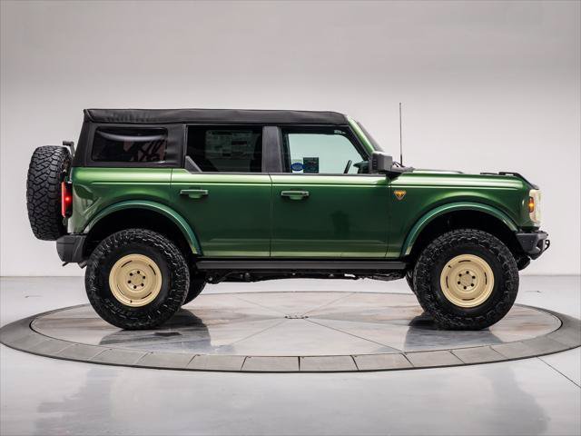 New 2025 Ford Bronco Badlands w/ Sasquatch Package AWD/4WD image 6