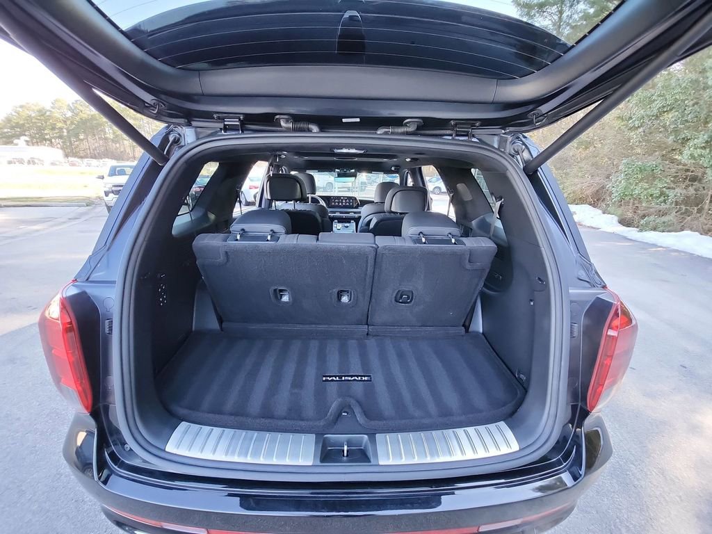 Used 2024 Hyundai Palisade Calligraphy image 31