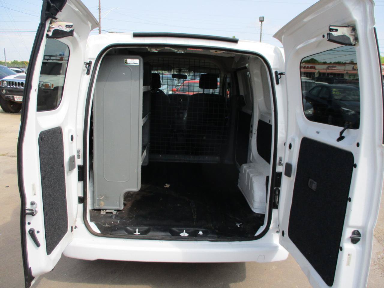 Used 2015 Nissan NV200 SV w/ Back Door Glass Package FWD image 15