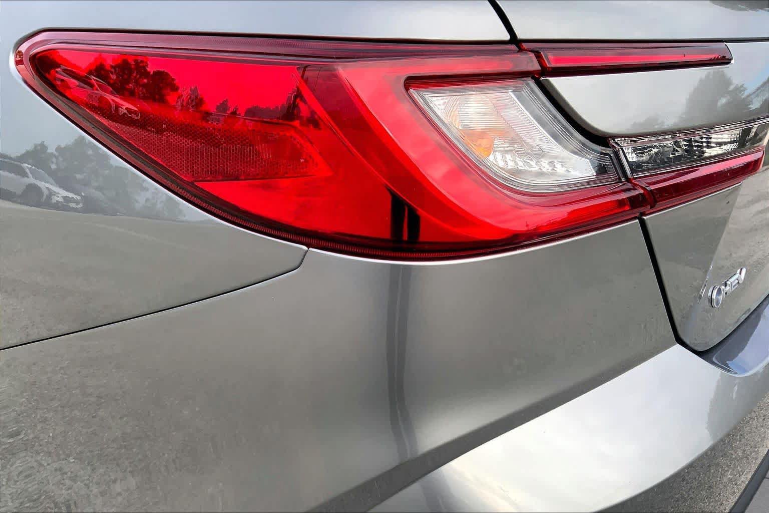 Used 2026 Toyota Camry SE w/ Multimedia Upgrade Package FWD image 28