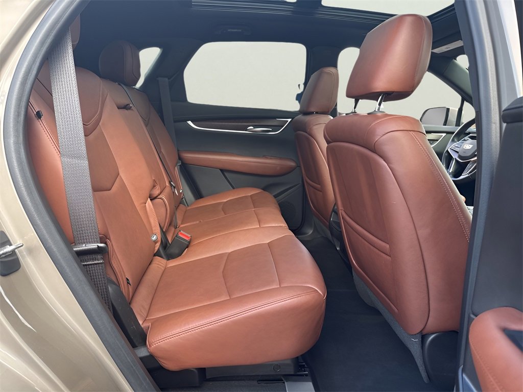 Certified 2022 Cadillac XT5 Sportv image 18