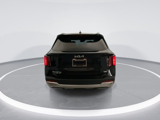 Used 2024 Kia Sorento S AWD/4WD image 5