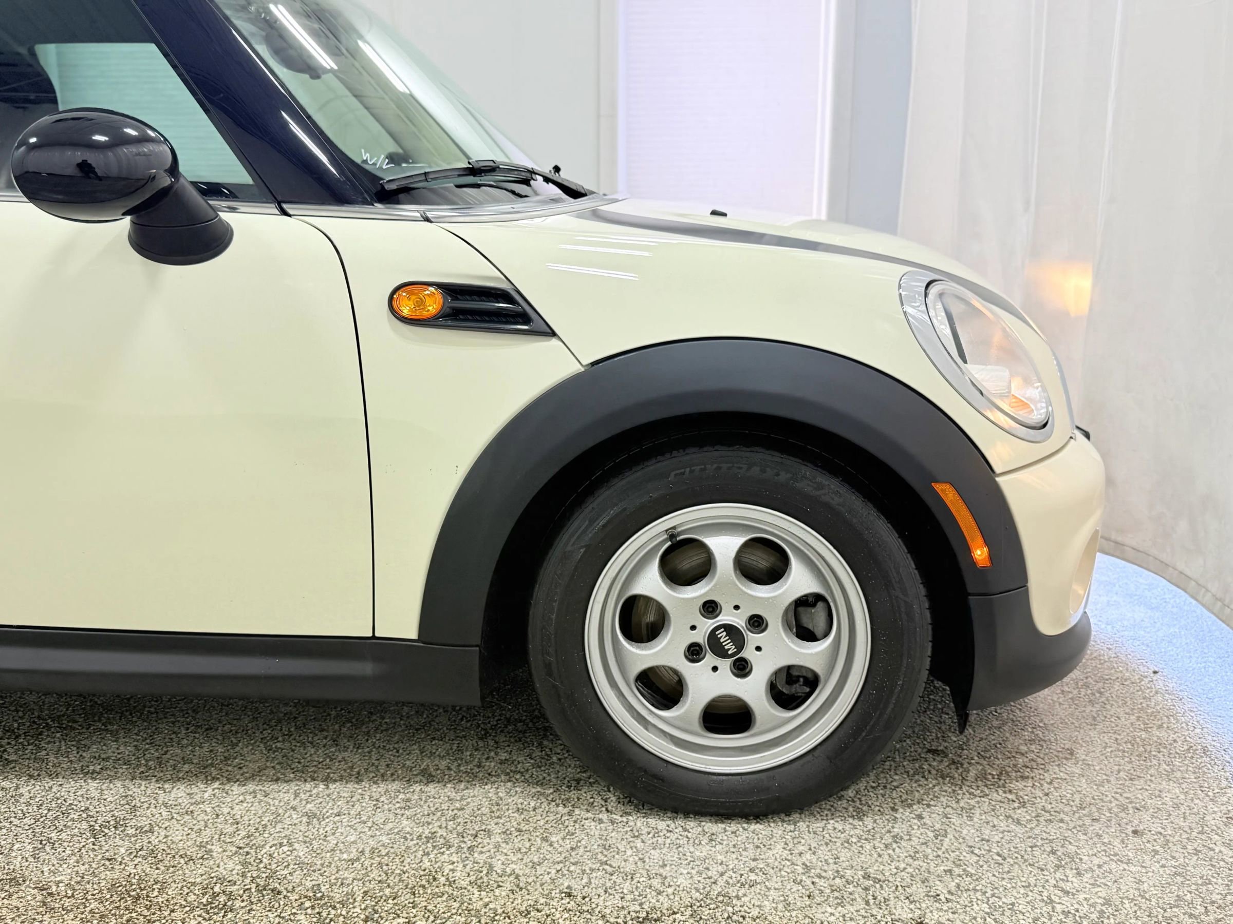 Used 2013 MINI Cooper Hardtop image 34