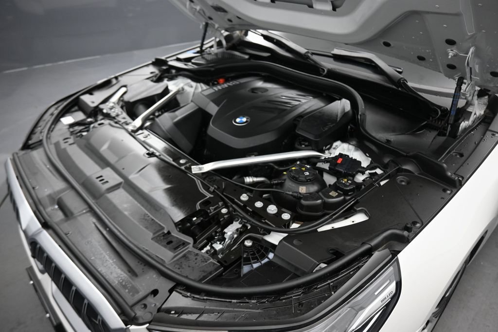 Used 2026 BMW 530i RWD image 58