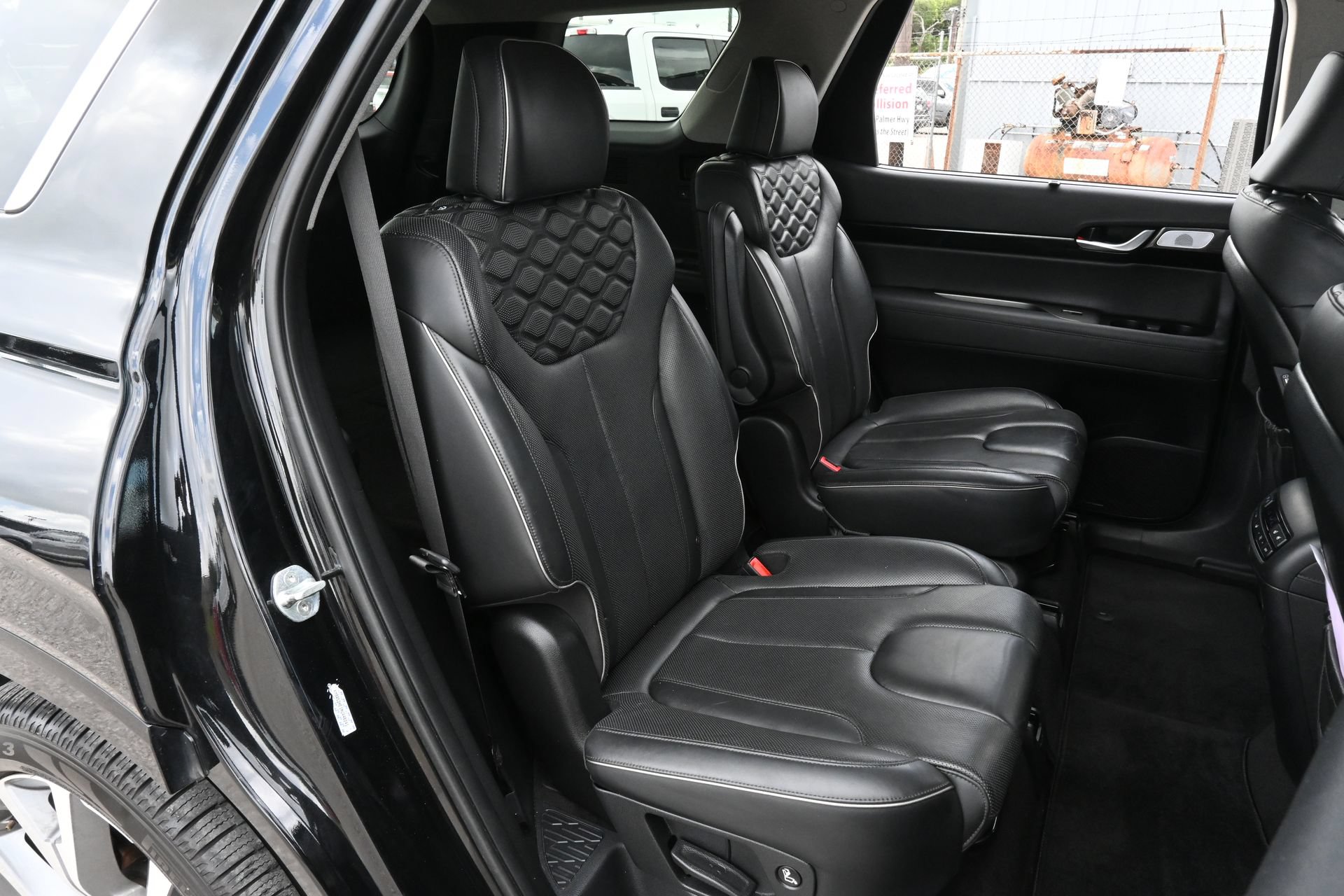 Used 2022 Hyundai Palisade Limited AWD/4WD image 20