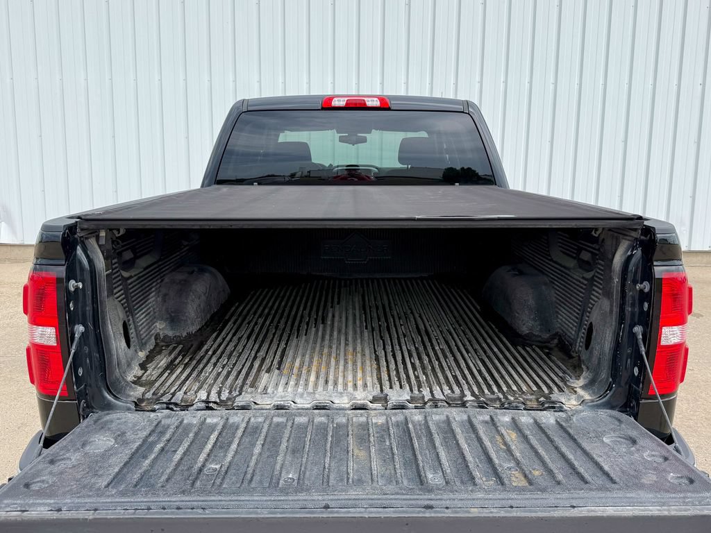 Used 2018 GMC Sierra 1500 SLE w/ Suspension Package, Off-Road AWD/4WD image 16