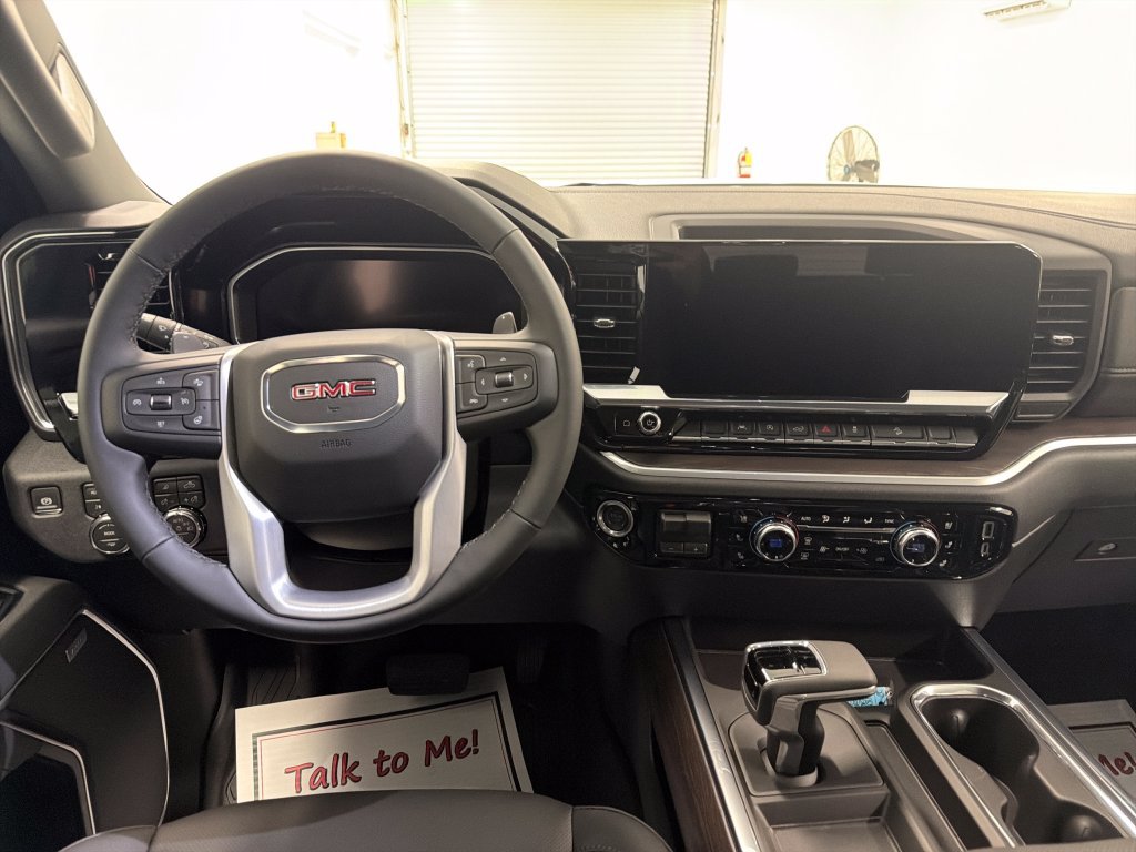 New 2026 GMC Sierra 1500 SLT w/ SLT Premium Package AWD/4WD image 16