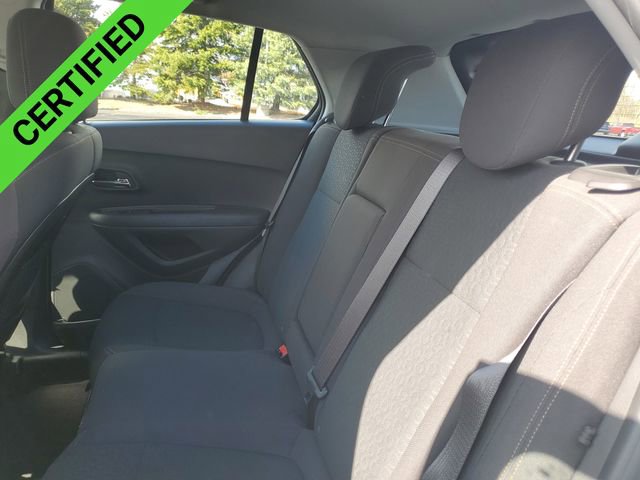 Used 2017 Chevrolet Trax LS image 22