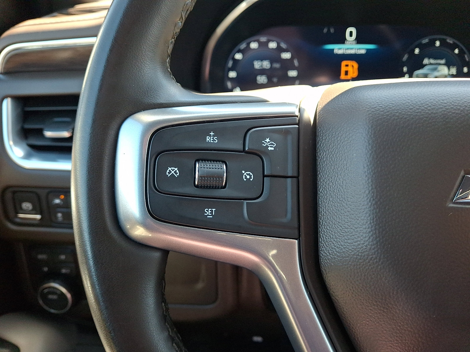 Used 2024 Chevrolet Tahoe LT image 23