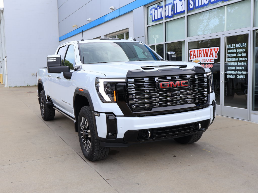 New 2026 GMC Sierra 2500 Denali Ultimate AWD/4WD image 2