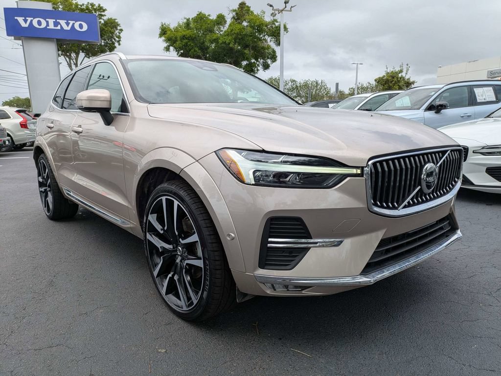 Used 2023 Volvo XC60 B5 Ultimate AWD/4WD image 8