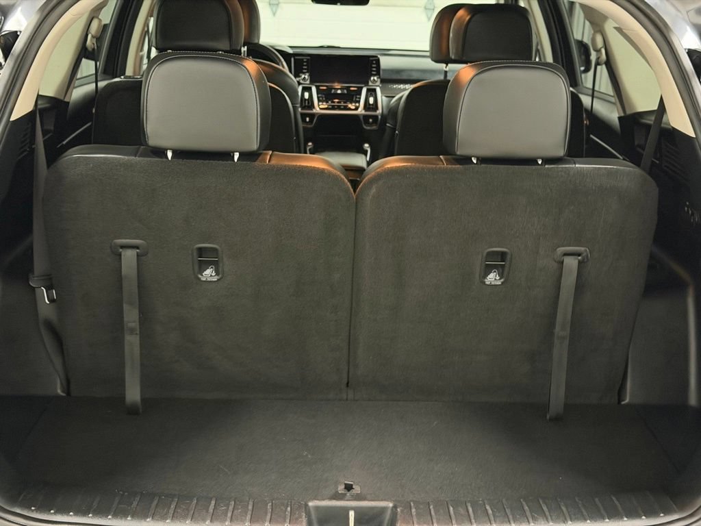Used 2022 Kia Sorento S FWD image 18